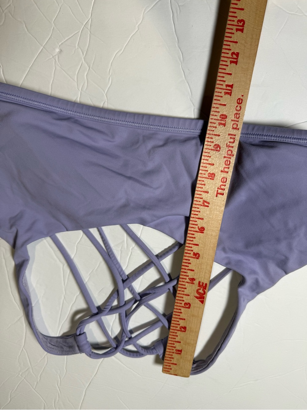 Lululemon Free To Be Serene Bra in Lavender Dew Size 8 Luxtreme Fabric - Picture 4 of 9